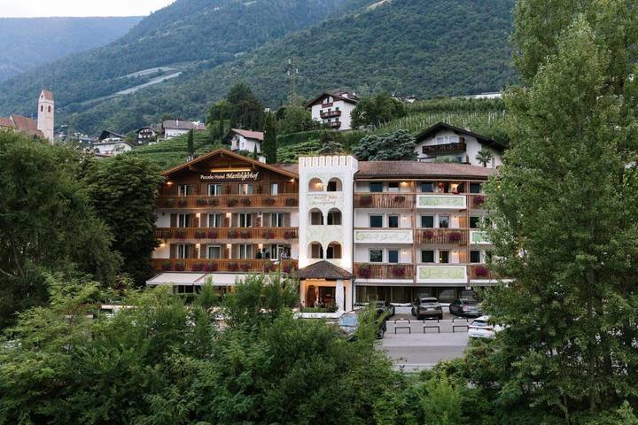 Hôtel pour 3 personnes, avec balcon et vue