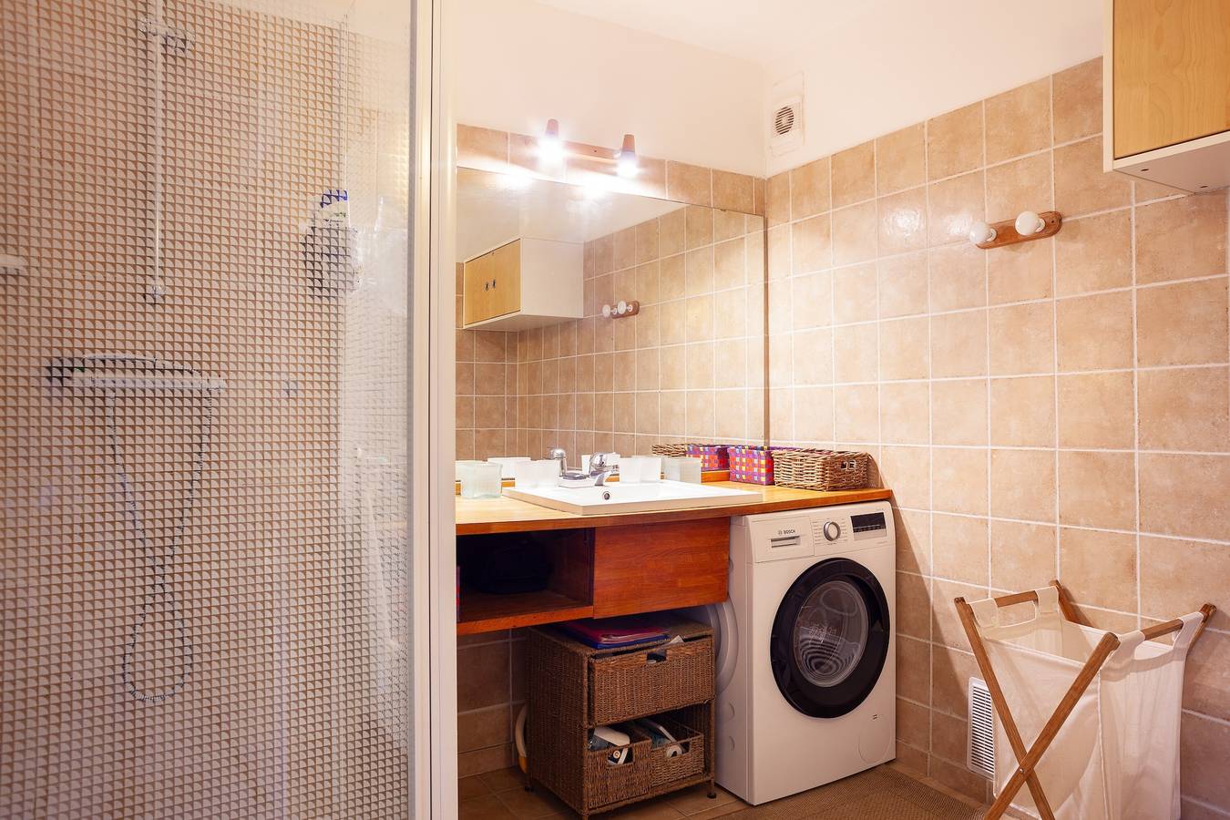 Appartement 'Zeezicht in Mooie Residentie' met zeezicht, gedeeld zwembad en wifi, foto 15