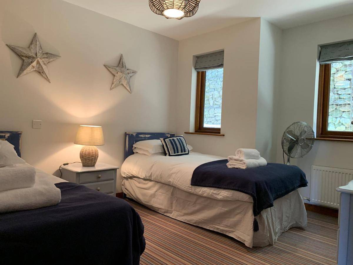 Entire apartment, White Lodge - Coast Hideaways in Mawgan Porth, Cornwall