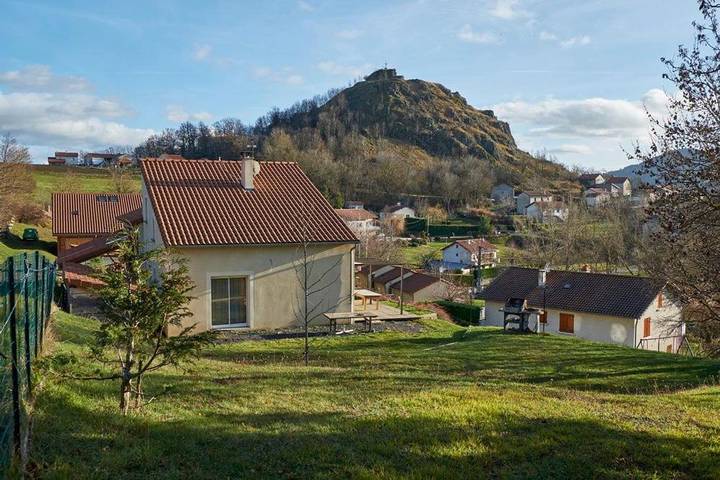 Location de vacances pour 3 personnes à Saint-Germain-Laprade - 3