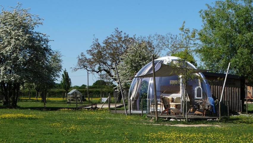 Gîte pour 2 personnes, avec jardin et terrasse ainsi que piscine et vue à Herry - 2