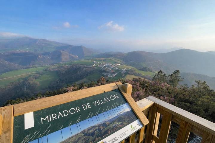 Casa de huéspuedes para 5 personas, con terraza y vistas en Eo-Navia