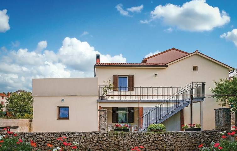 Ferienhaus für 8 Personen, mit Garten in Medulin - 2