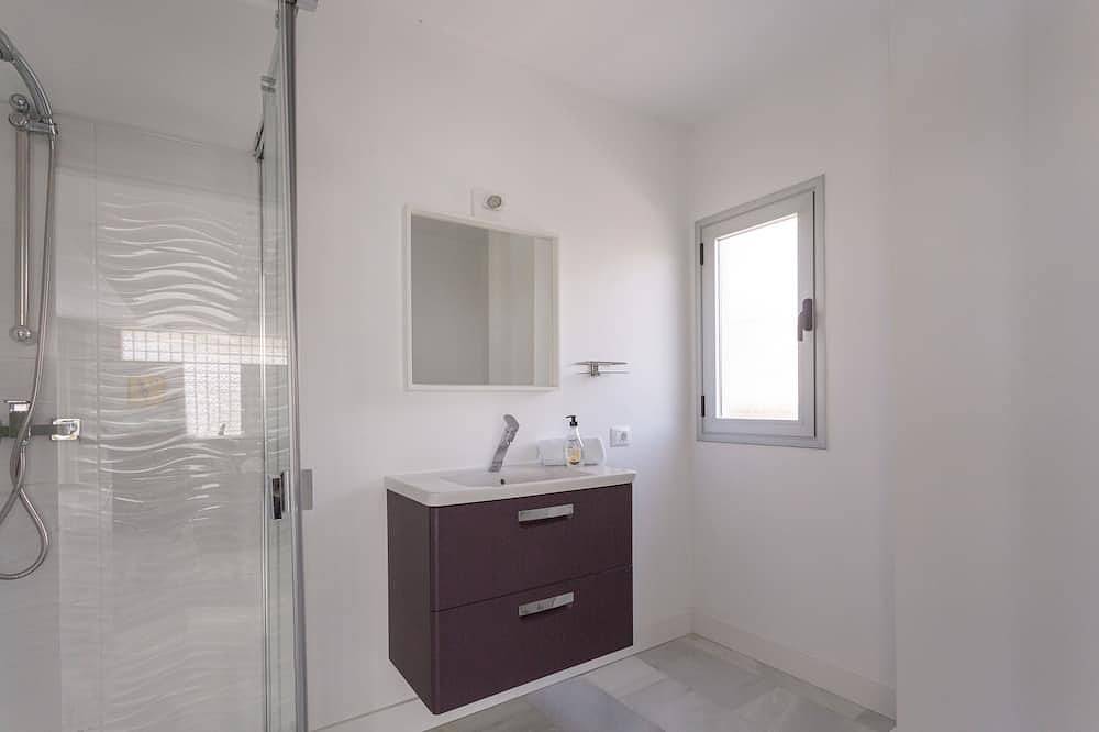 Entire apartment, Amarila Golf Villas - Unit 3 - lovely 2 bed with stunning views, air con & wi-fi in Las Adelfas, Amarilla Golf