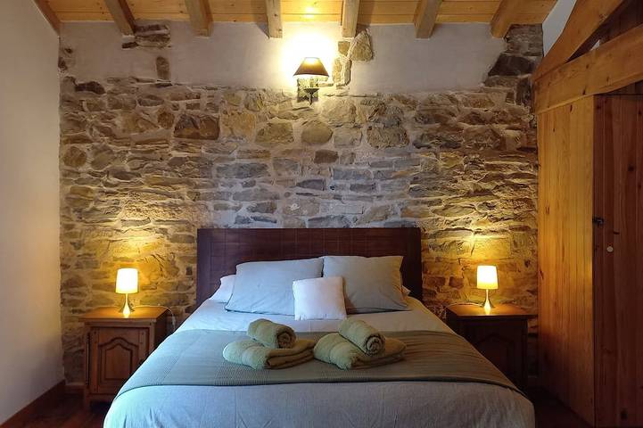 Location de vacances pour 7 personnes, avec jardin à Beyrie-sur-Joyeuse - 3