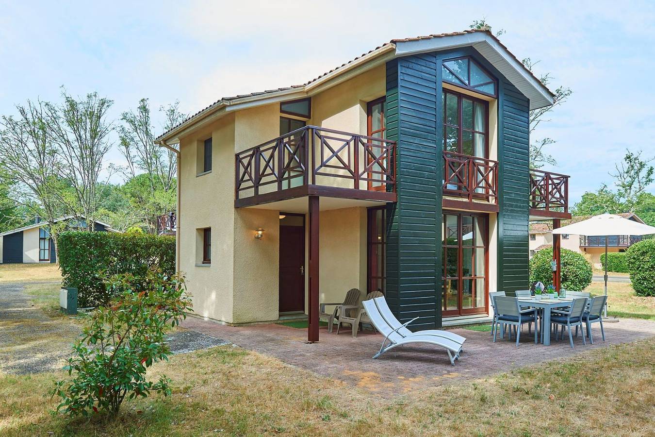 Entire apartment, Bordeaux 4p in Salles, Arcachon region