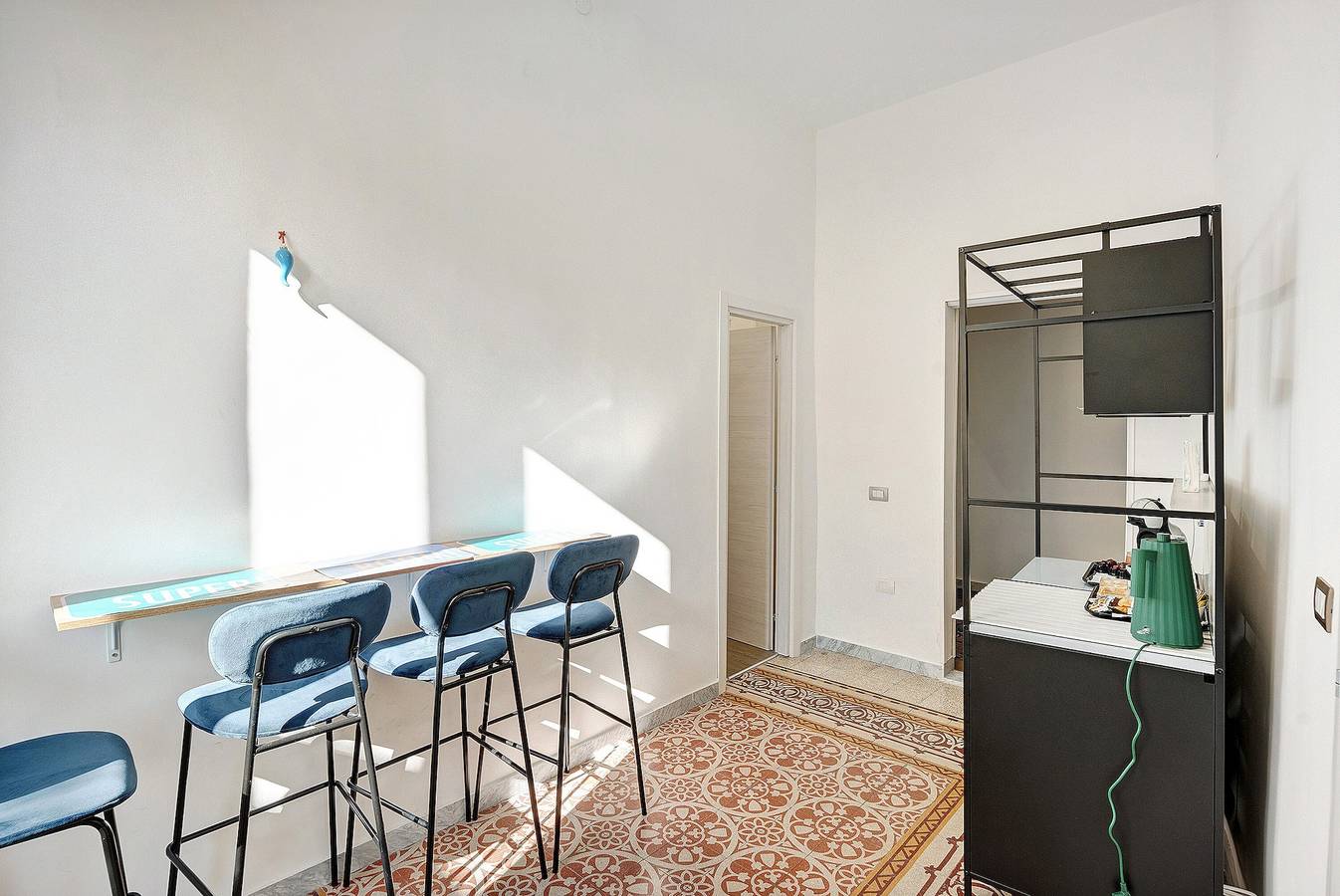 Antica Dimora Deluxe with Balcony, Wi-Fi and Air Conditioning in Neapel, Neapel provins