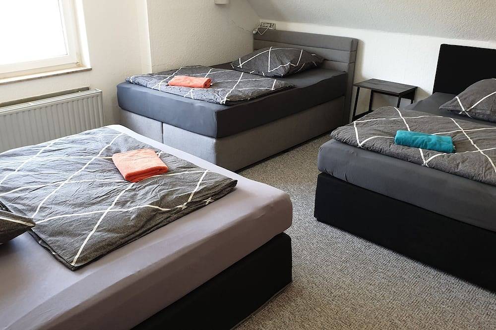 Ganze Wohnung, Big Apartment 150m² in Bad Liebenwerda in Bad Liebenwerda, Naturpark niederlausitzer heidelandschaft (Brandenburg)
