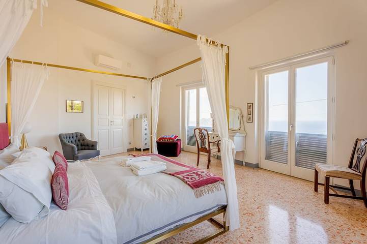 Villa Campanella - Capri Sorrento Positano - Exclusive Pool and garden. in Termini Napoli, Massa Lubrense