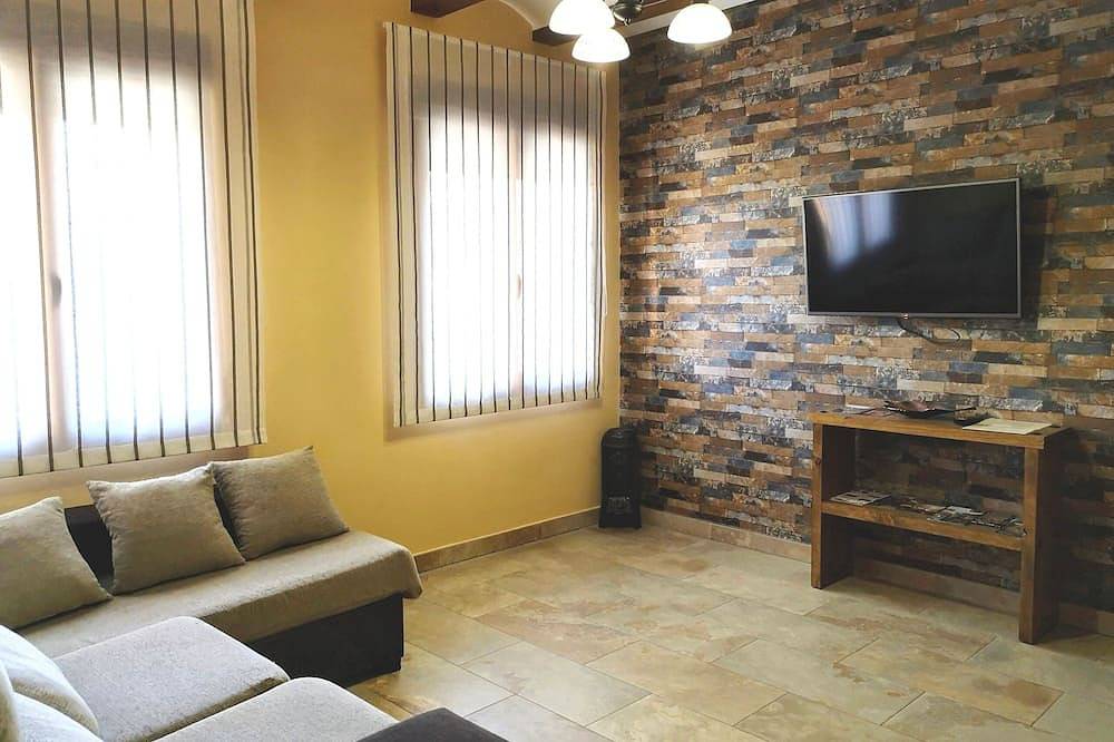 Casa rural con barbacoa en Teruel in Cella, Provincia de Teruel