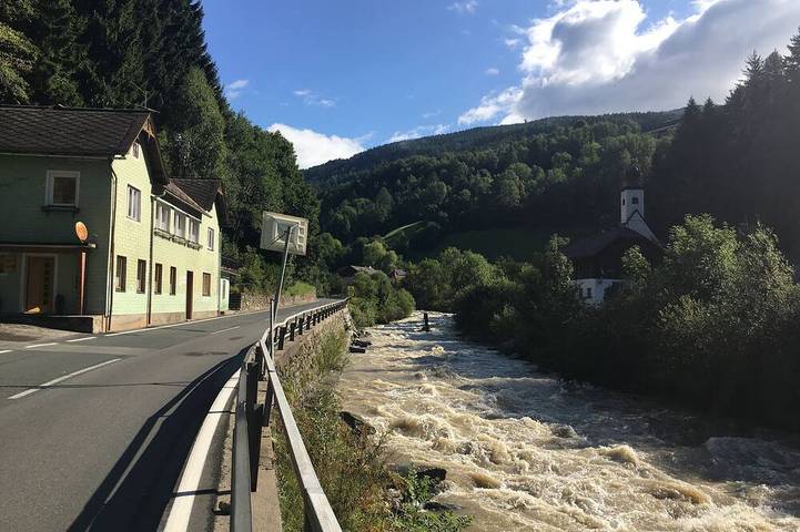 Ferienhaus für 8 Personen, mit Garten und Terrasse in Lieser-Maltatal