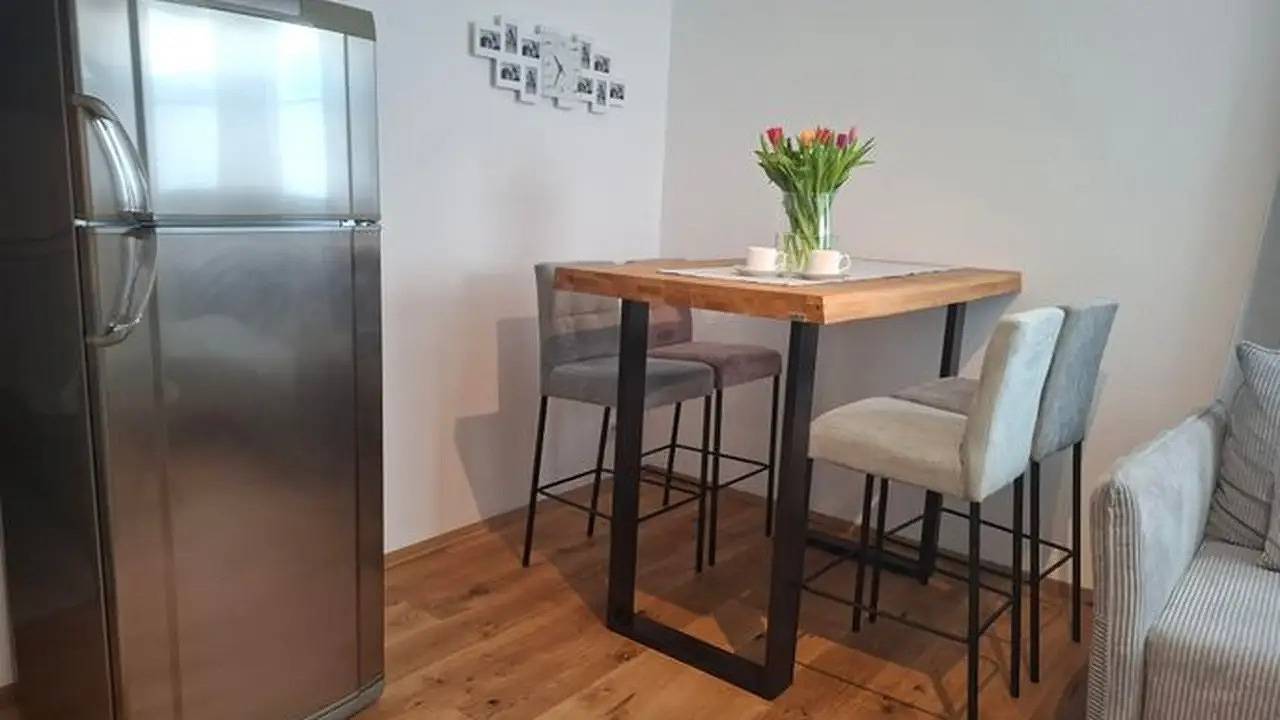 Geheel vakantieappartement, Ferienwohnung für 2 Personen (40 m²) in Vomp in Vomp, Bezirk Schwaz