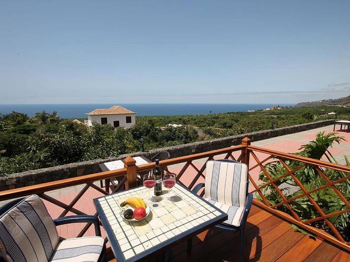 Chalet para 2 personas, con Balcón y Jacuzzi además de Terraza y Jardín en Valle de la Orotava - 2
