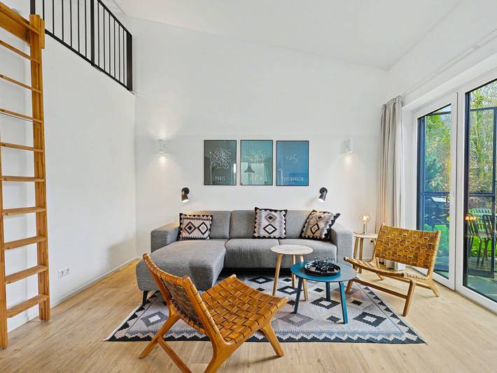 Ferienhaus für 8 Personen, mit Sauna und Kinderpool sowie Terrasse