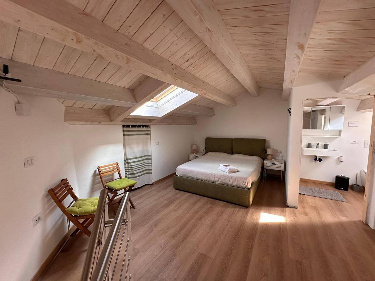 Appartamento intero, Appartamento 'Casa Di Gaia' con Terrazza Privata, Wi-Fi e Aria Condizionata in Carloforte, Provincia di Carbonia-Iglesias