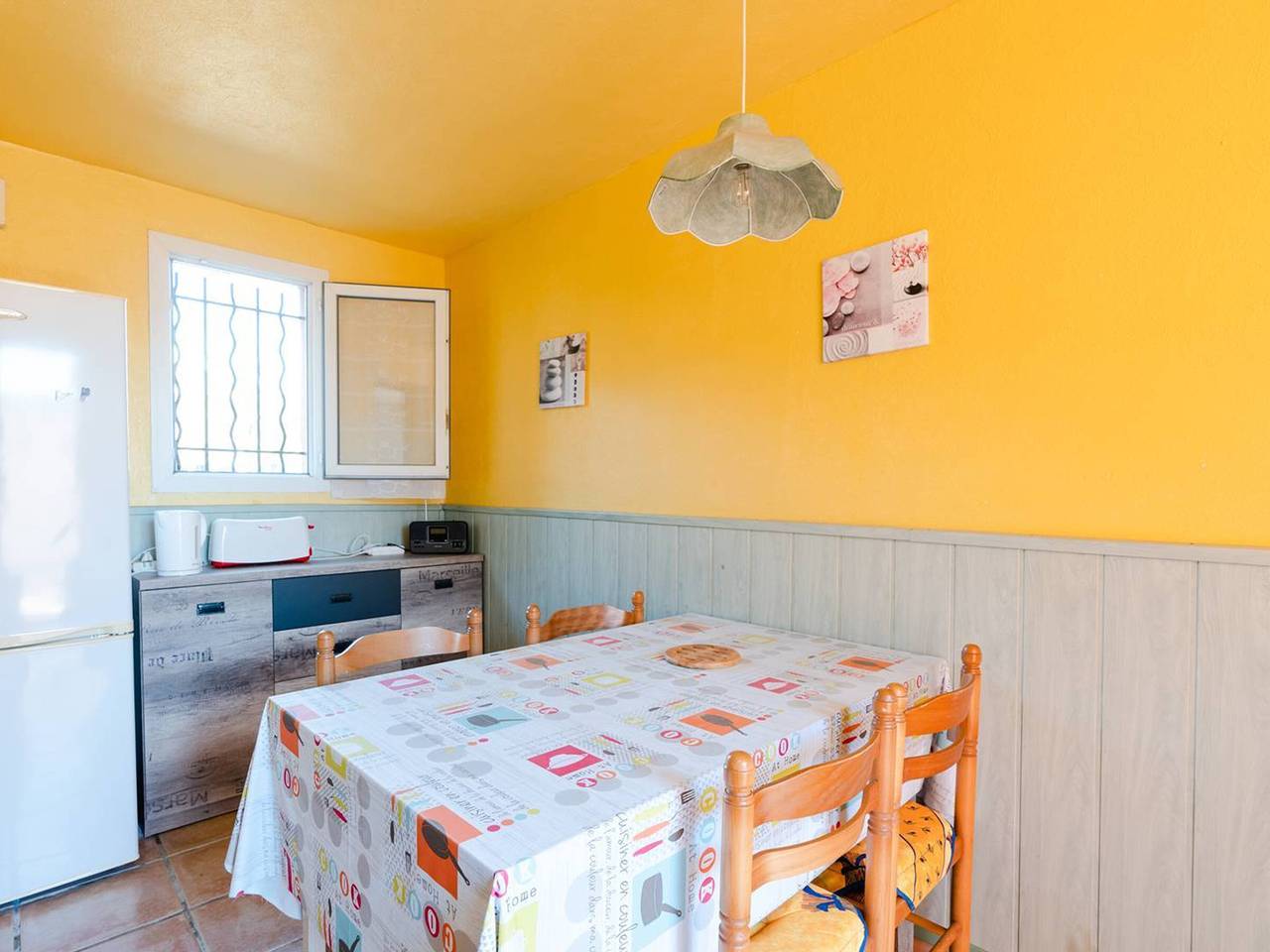 3-Room Pavilion in Gruissan with Terrace, Close to Beach in Gruissan (Ville), Gruissan