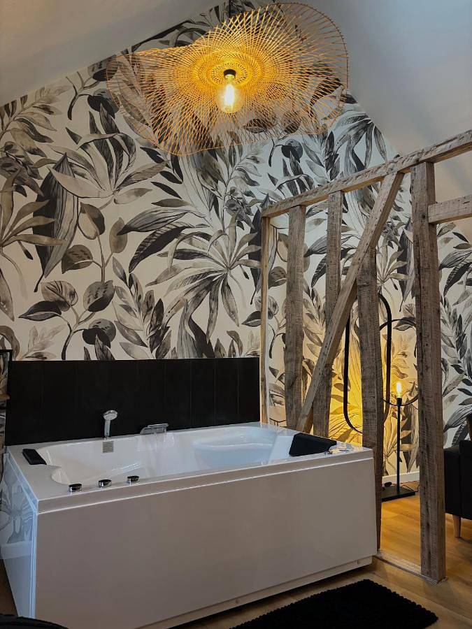 Gîte pour 2 personnes, avec jacuzzi dans Château de Pierrefonds - 3