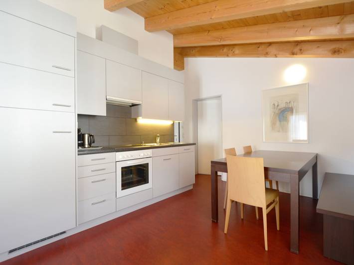 Ferienwohnung für 6 Personen, mit Balkon und Terrasse sowie Garten und Ausblick in Graubünden - 3