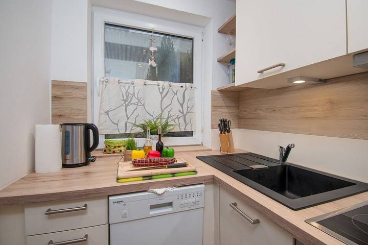 Ferienhaus für 4 Personen, mit Terrasse und Garten in Krummhörn - 4