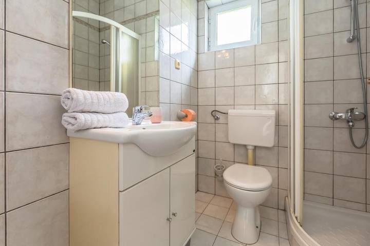 Maison d’hôte pour 2 personnes, avec jardin et terrasse à Tučepi - 3