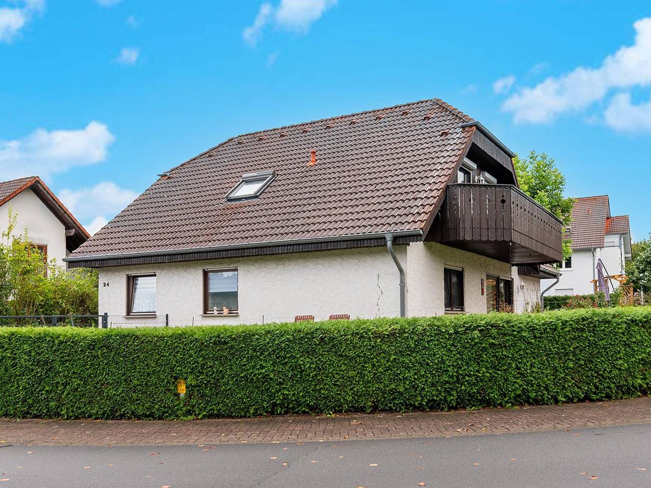 Geheel appartement, Zonnig balkonverblijf, Birlenbach in Birlenbach, Lahn-Taunus