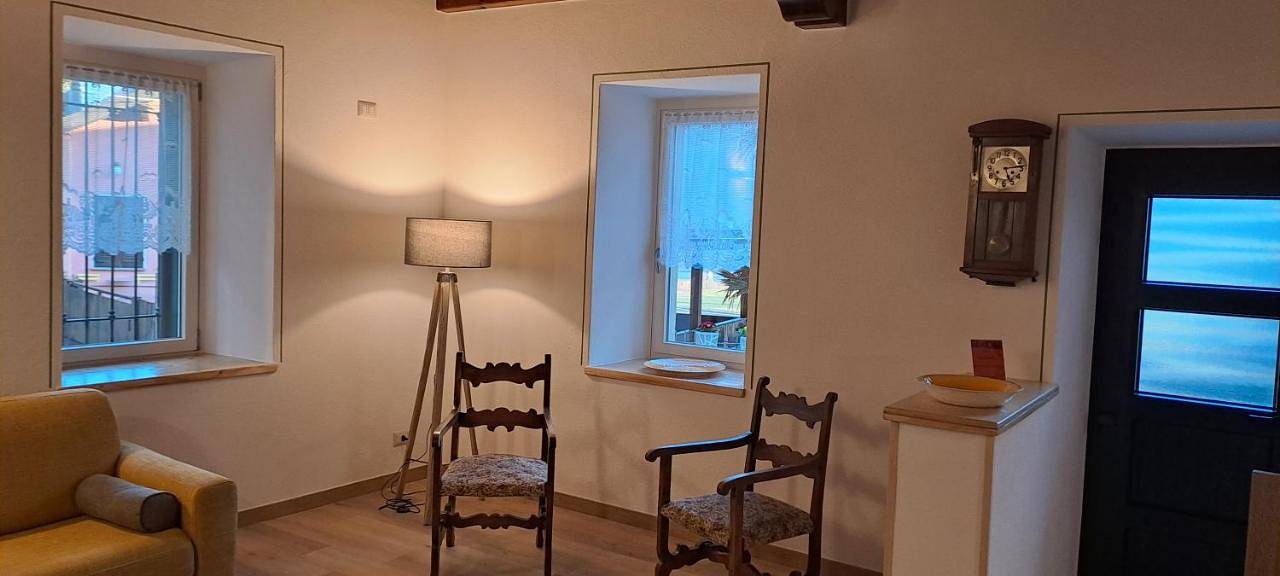 Appartement entier, Apartment - Ground Floor in Dubino, Alpes de la Bernina