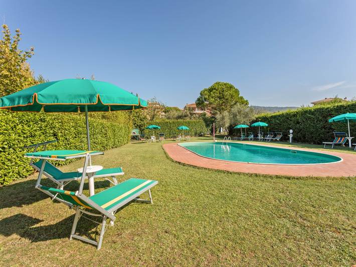 Ganze Wohnung, Ruhiges Apartment mit Seeblick in Tuoro sul Trasimeno, Lago Trasimeno