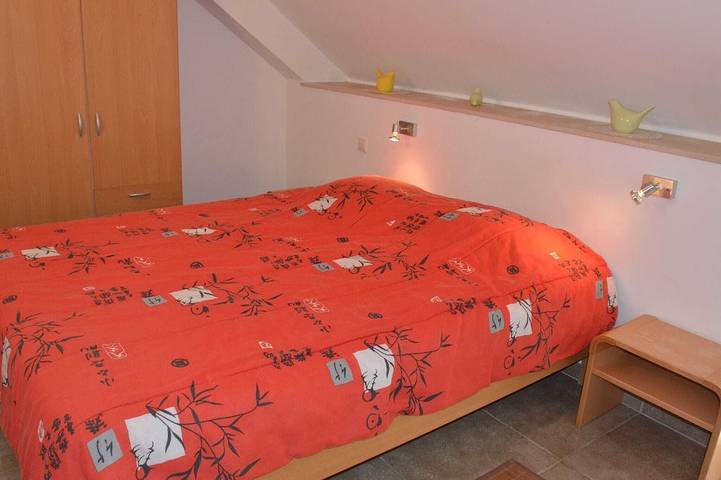 Location de vacances pour 9 personnes, avec terrasse et jardin dans Arlon - 3