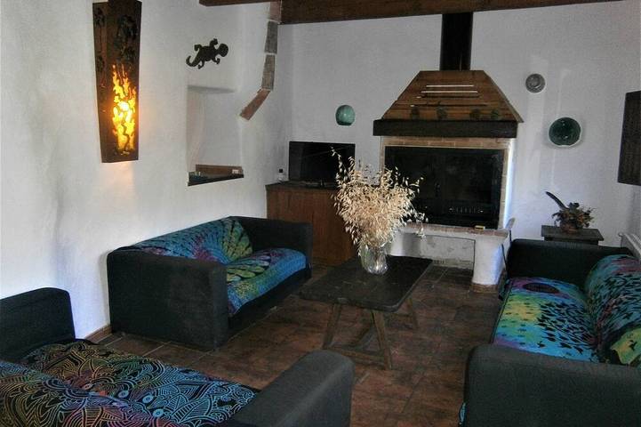 Cottage für 12 Personen, mit Terrasse und Pool - 1