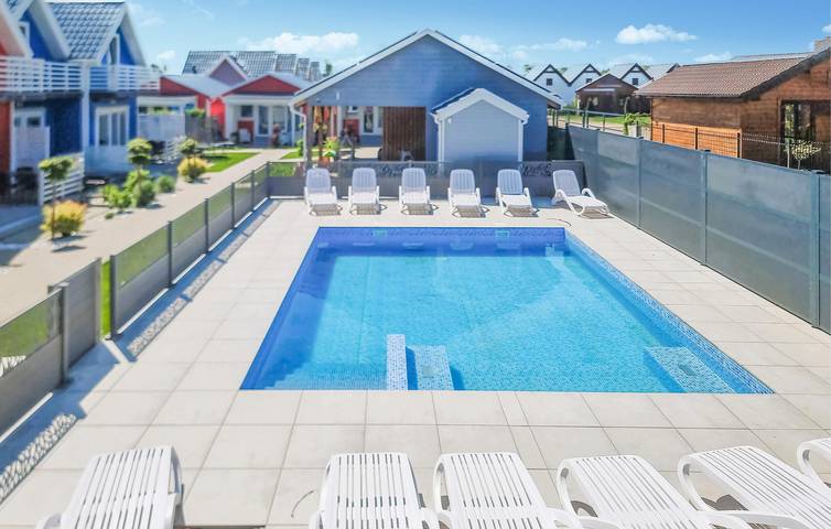Ferienhaus für 6 Personen, mit Pool in Sarbinowo - 2