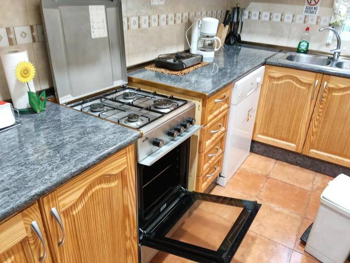 Location de vacances pour 6 personnes, avec vue ainsi que piscine et jardin à Moratalla - 4