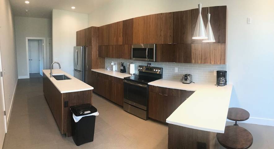 Apartment for 6 people, with balcony in Raleigh