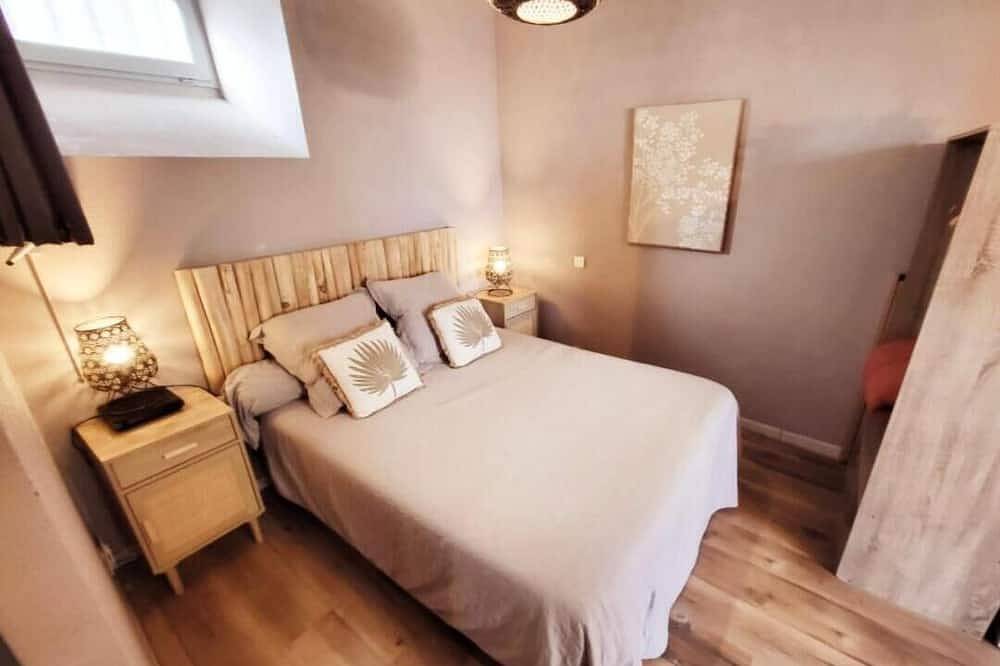 Entire apartment, Gardenhill in Argelès-Gazost, French Pyrenees