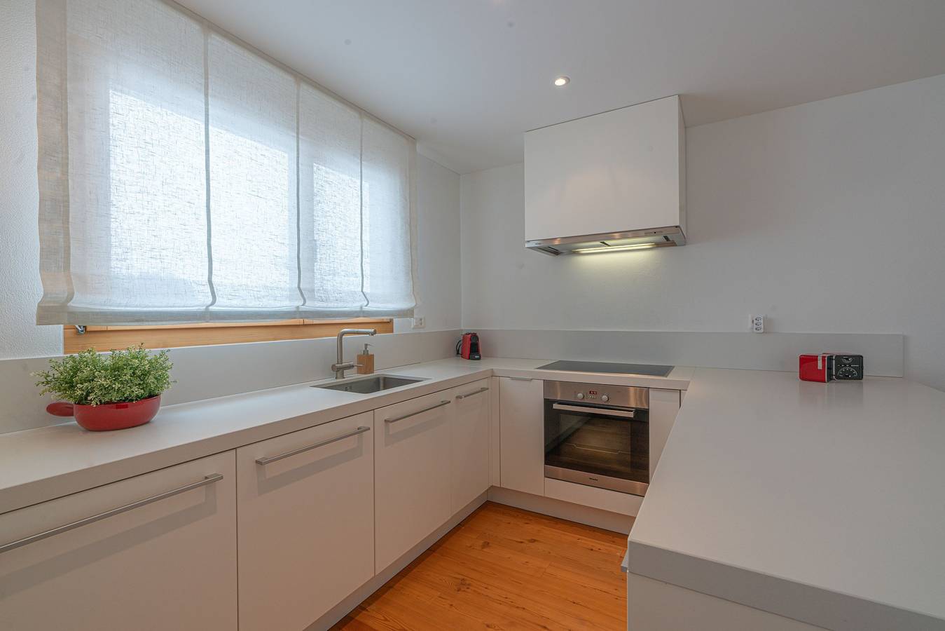 Appartement de vacances entier, Chesa Blaunca Maloja - with sunny balcony in Bregaglia, Engadine