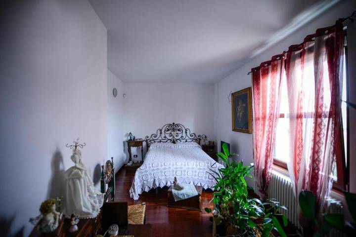 Chambre d’hôte pour 3 personnes, avec Jacuzzi ainsi que Jardin et Vue à Matera - 2
