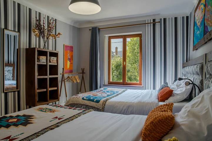 Location de vacances pour 12 personnes, avec balcon à L'Argentière-la-Bessée - 4