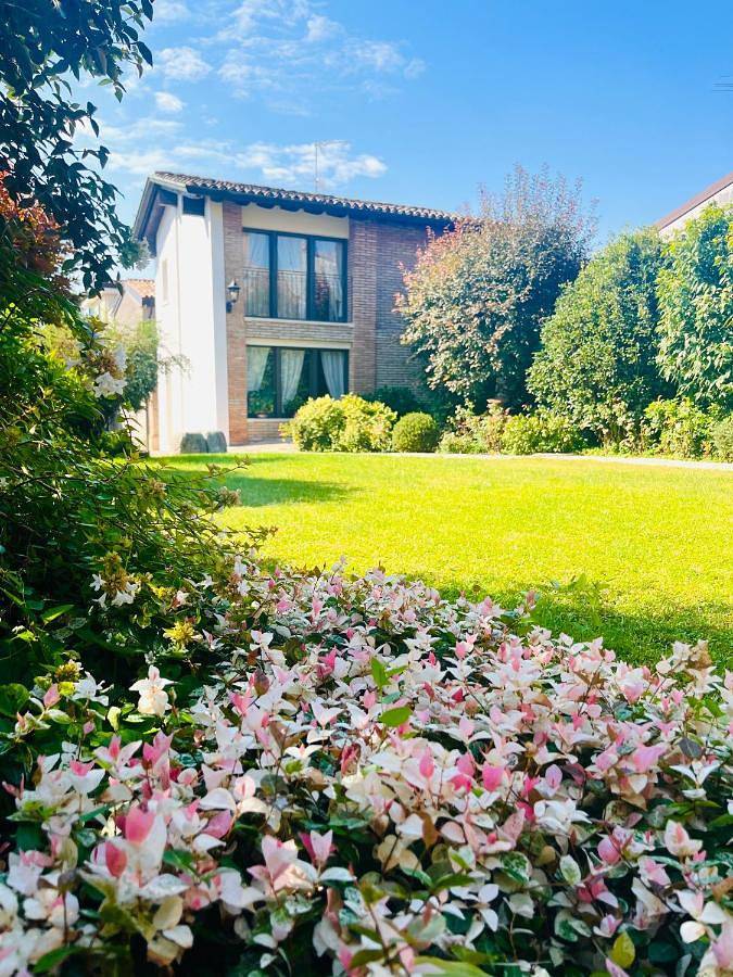 Bed and breakfast per 4 persone, con giardino e panorama - 1