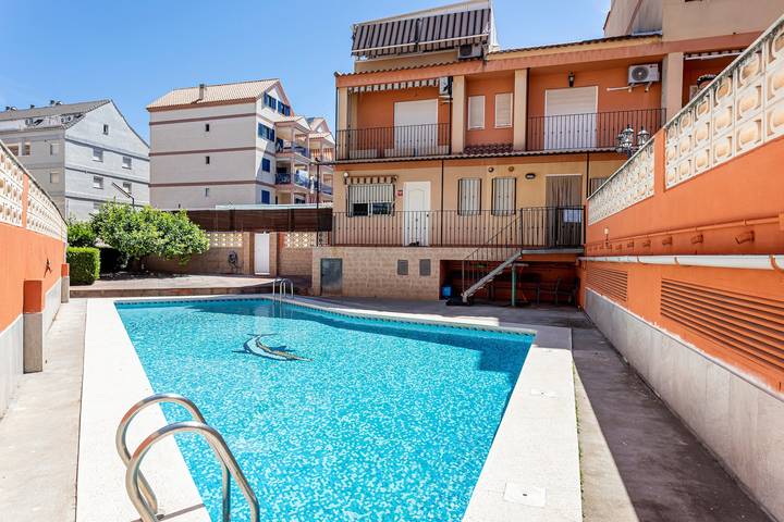 Apartamento para 6 personas, con jardín, Familias con niños en Canet de Berenguer
