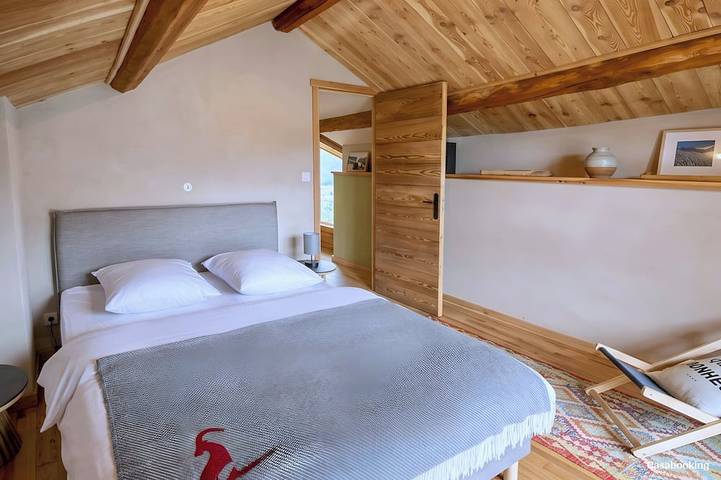 Ganze Wohnung, Casa-Niu Luxe discret, vue et pied des pistes in Saint-Véran, Queyras