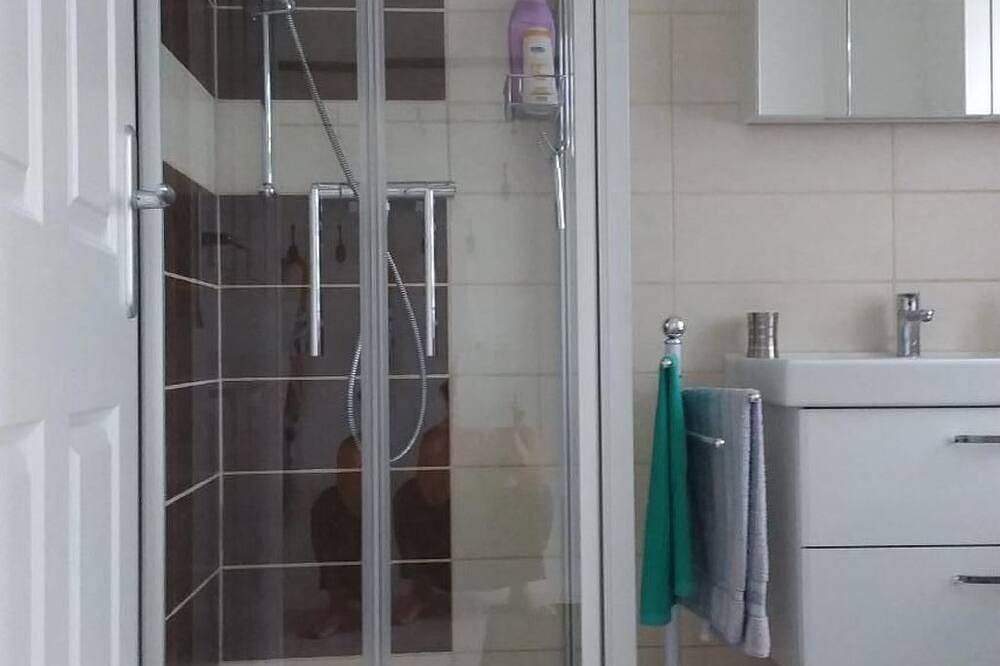 Ganze Wohnung, Schmetterling in Sehlen, Bergen auf Rügen und Umgebung