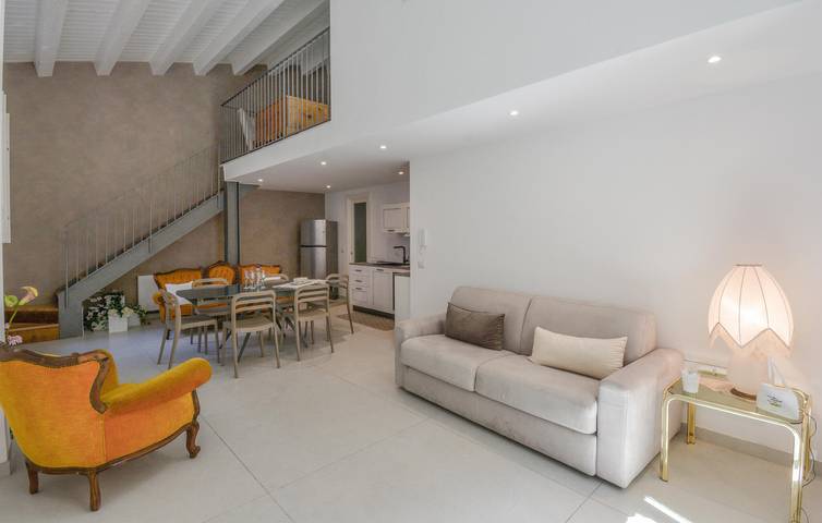 Casa vacanza per 4 persone, con Terrazza a Buccheri