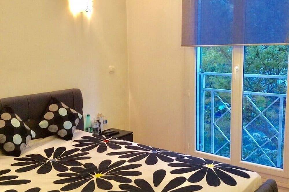 Villa Orly & Thiais in Thiais, Val-de-Marne