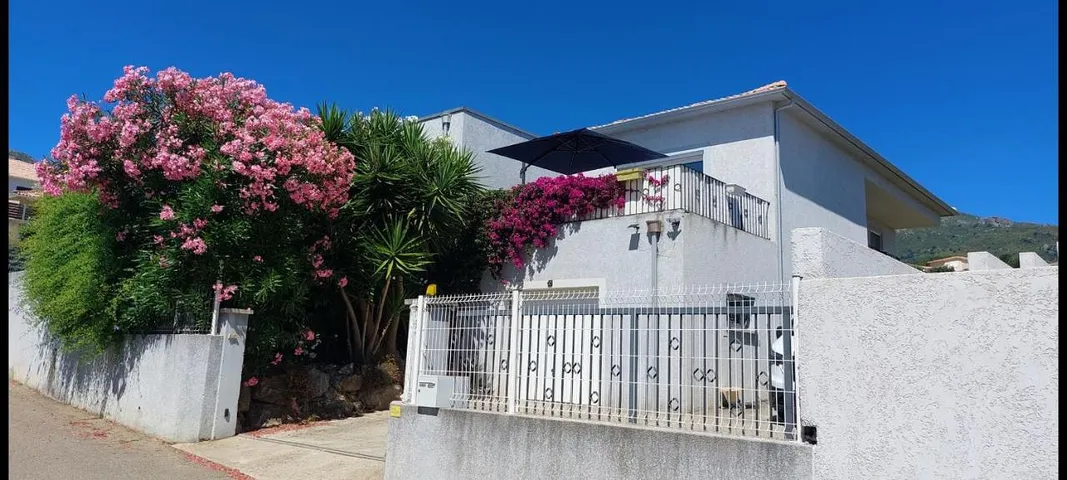 Casa de vacaciones para 6 personas, con jardín y vistas - 1