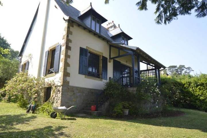 Villa pour 8 personnes, avec terrasse et jardin à Crozon