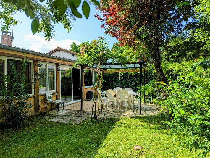 Location de vacances pour 6 personnes, avec jardin et terrasse dans Thermes des Arènes - 4