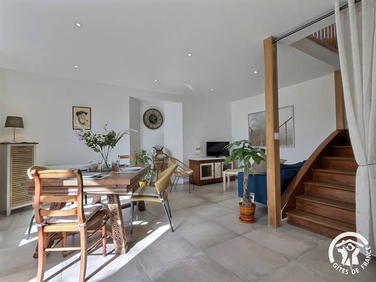 Le Pont de Mer in Saint-Méloir-des-Ondes, Baie du Mont-Saint-Michel