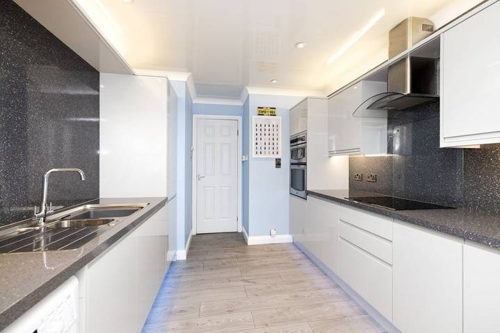 Gîte pour 6 personnes, avec jardin, animaux acceptés à Pitlochry - 2