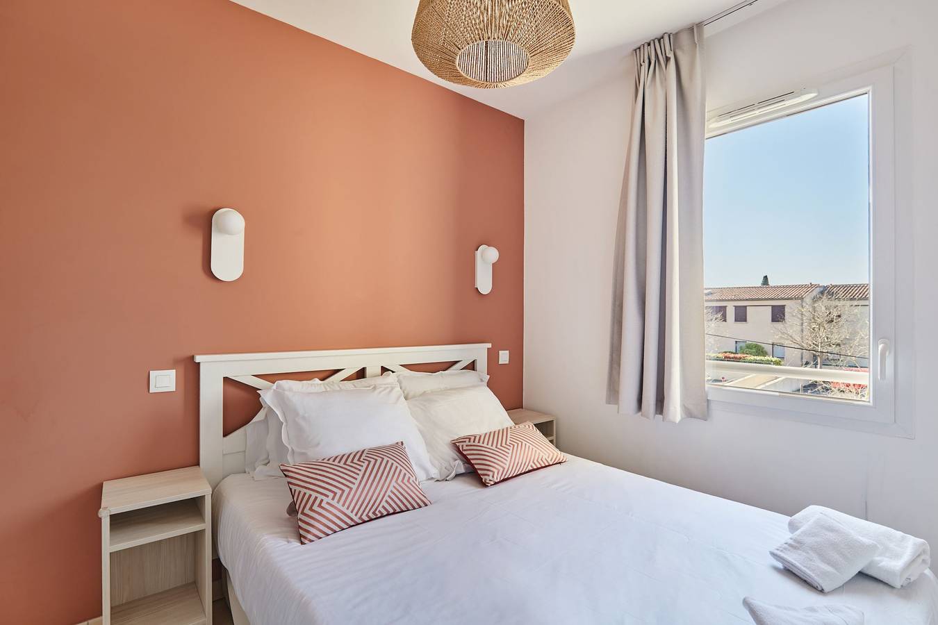 Ganze Wohnung, Ferienwohnung für 6 Personen mit Balkon in Aigues-Mortes, Côte d'Améthyste