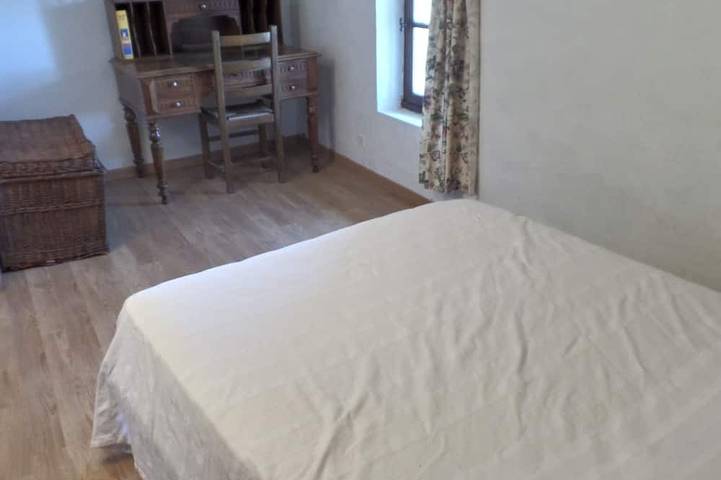 Location de vacances pour 8 personnes, avec jardin et terrasse à Lurs - 3