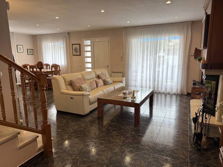 Casa de vacaciones 'Avi' con piscina privada, wifi y aire acondicionado in Supermaresme, San Vicente de Montalt